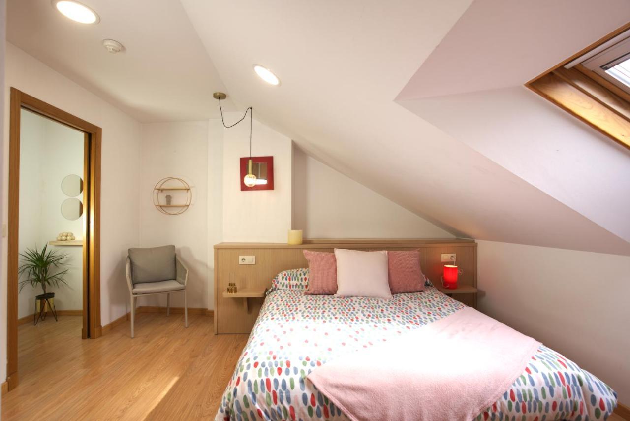 Vm Apartamentos Turisticos Santiago de Compostela Exteriör bild